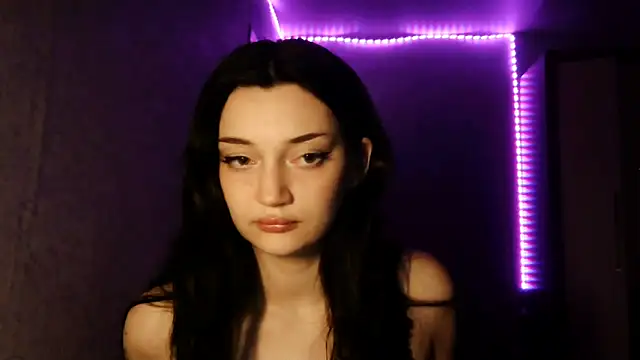 Snapshot of babelillian chatting on 04.16.26 babelillian online show from 04.16.26