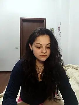 Snapshot of _Mikky_lil_ chatting on 06.09.26 Mikky lil online show from 06.09.26