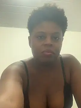 Snapshot of Jennifer3096 chatting on 04.14.26 Jennifer3096 online show from 04.14.26