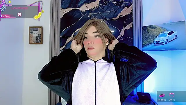 Snapshot of moon_sweet- chatting on 06.16.26 moon sweet- online show from 06.16.26