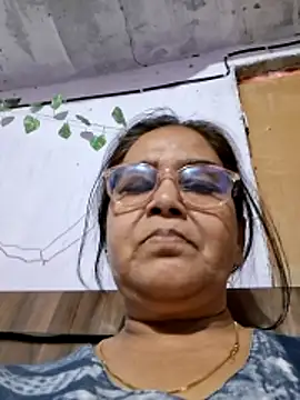 Snapshot of Shalini3456 chatting on 04.24.26 Shalini3456 online show from 04.24.26