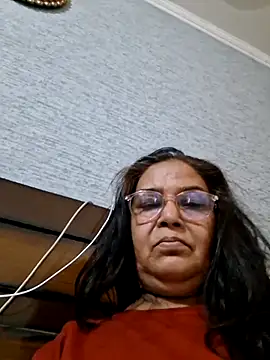 Snapshot of Shalini3456 chatting on 04.27.26 Shalini3456 online show from 04.27.26