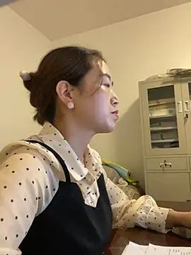 Snapshot of siler25 chatting on 05.28.26 siler25 online show from 05.28.26