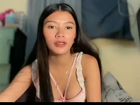 Snapshot of imyourcheska chatting on 05.16.26 imyourcheska online show from 05.16.26