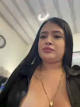 Sara fun online show from 03.18.25