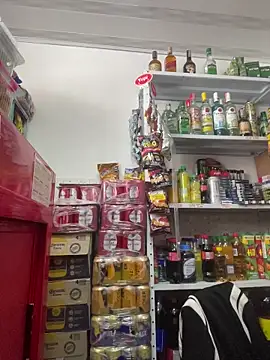 Sara fun online show from 09.25.25