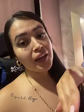 Sara fun online show from 11.11.25