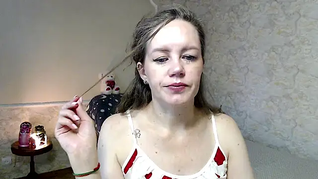 Snapshot of Fern_Lust chatting on 06.23.26 Fern Lust online show from 06.23.26
