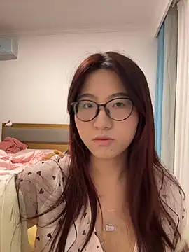 Snapshot of pinkouou chatting on 05.02.26 pinkouou online show from 05.02.26