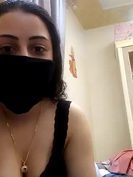 Snapshot of sama525 chatting on 04.15.26 sama525 online show from 04.15.26