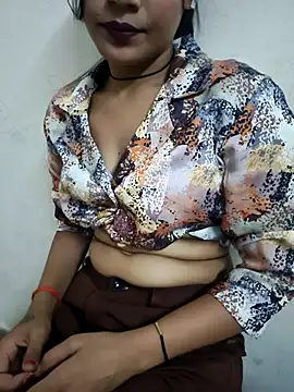 Snapshot of Dimple-Shah chatting on 05.24.26 Dimple-Shah online show from 05.24.26