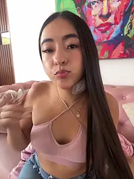 Snapshot of CatalinaSantana_Pinkk chatting on 04.16.26 CatalinaSantana Pinkk online show from 04.16.26