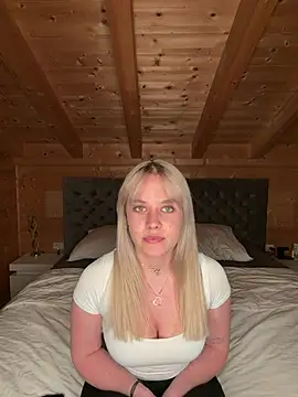 paulaklein online show from 04.23.26