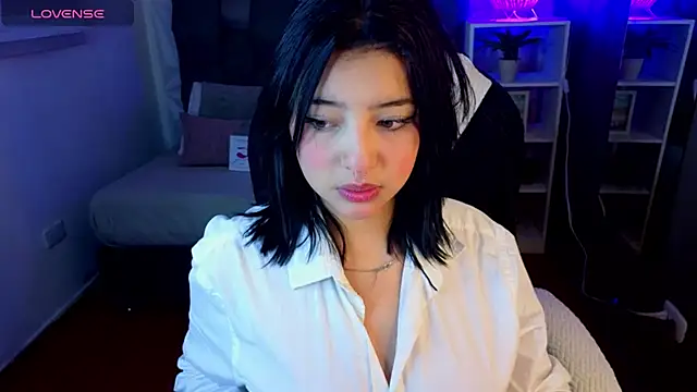 Snapshot of lsa_dolly_nyx chatting on 06.15.26 lsa dolly nyx online show from 06.15.26