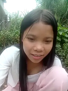 Snapshot of lelenana chatting on 05.19.26 lelenana online show from 05.19.26