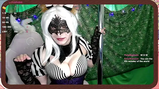 Snapshot of DirtyLilRatty chatting on 05.12.26 DirtyLilRatty online show from 05.12.26
