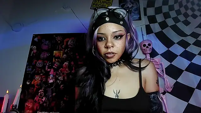 Snapshot of nerdyhotgoth chatting on 07.12.26 nerdyhotgoth online show from 07.12.26