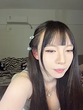 Snapshot of nide-baby chatting on 05.11.26 nide-baby online show from 05.11.26
