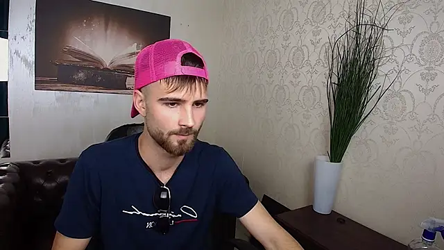 KyloEast online show from 07.11.26