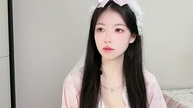 Snapshot of XiaoMei-iiiiii chatting on 04.18.26 XiaoMei-iiiiii online show from 04.18.26
