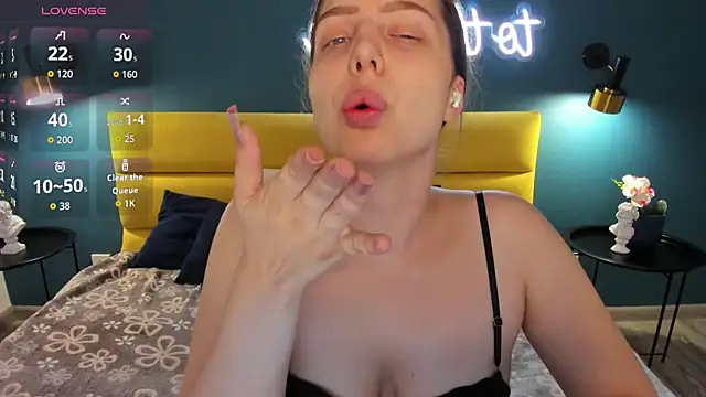 ReneeBlair online show from 07.11.26