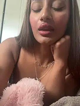 Snapshot of sexyasianpersuation chatting on 04.16.26 sexyasianpersuation online show from 04.16.26