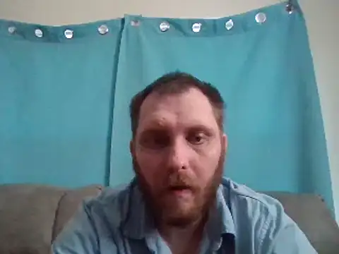 Snapshot of helpfultechmale chatting on 04.16.26 helpfultechmale online show from 04.16.26