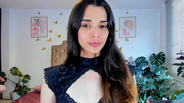 Snapshot of bella_grego chatting on 05.22.26 bella grego online show from 05.22.26