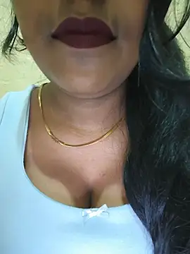 Snapshot of Newragini chatting on 05.27.26 Newragini online show from 05.27.26