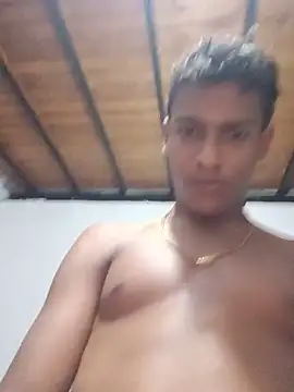 Snapshot of Brayam_30 chatting on 05.19.26 Brayam 30 online show from 05.19.26