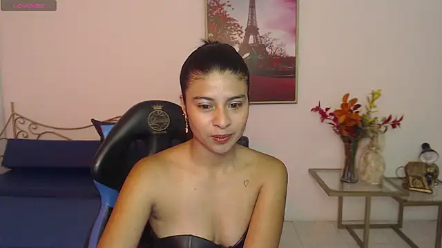 Snapshot of Lady_isabella_ chatting on 05.29.26 Lady isabella online show from 05.29.26