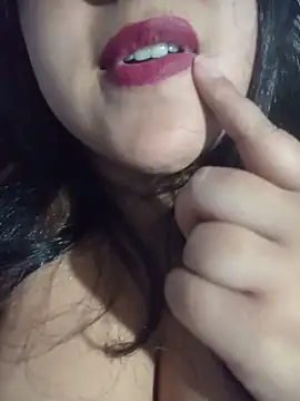 Snapshot of Thamimaodefada chatting on 06.18.26 Thamimaodefada online show from 06.18.26