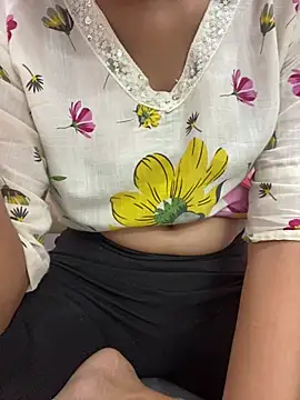 missnaina1 online show from 06.27.26