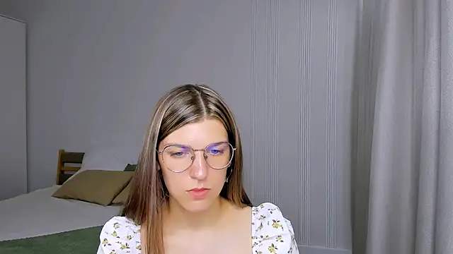 Snapshot of AnnaThorne chatting on 05.20.26 AnnaThorne online show from 05.20.26