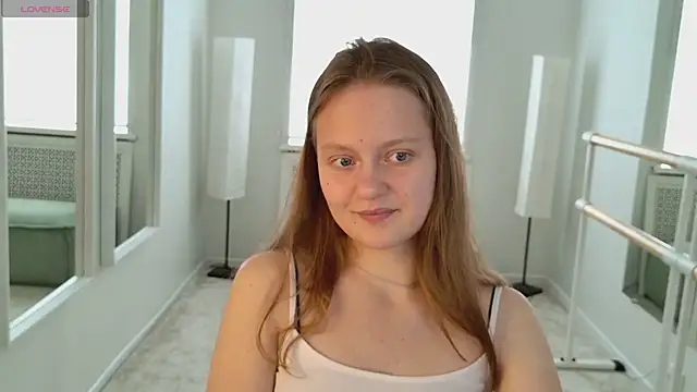 Snapshot of French_Fry chatting on 06.29.26 French Fry online show from 06.29.26