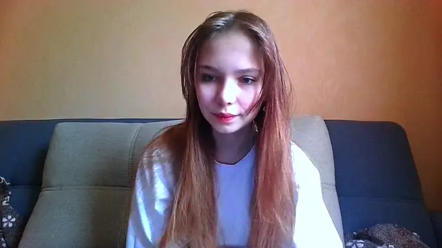 Snapshot of Princess_Mira chatting on 05.14.26 Princess Mira online show from 05.14.26