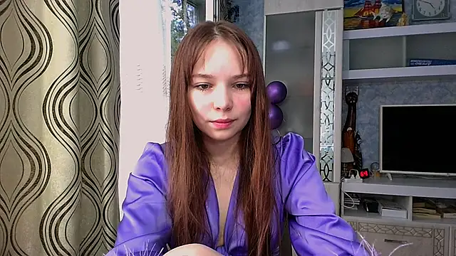 Snapshot of Princess_Mira chatting on 06.18.26 Princess Mira online show from 06.18.26