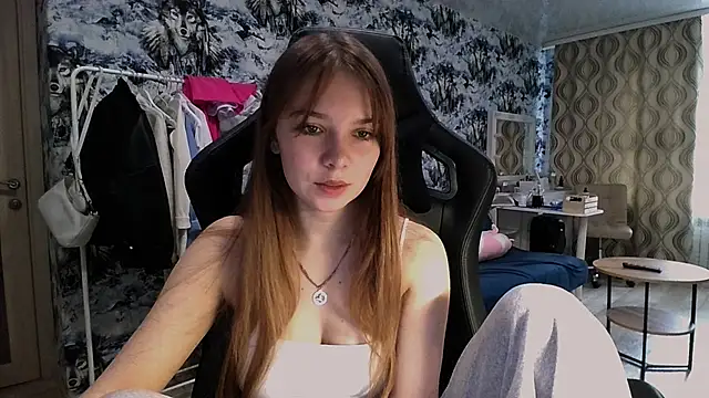 Snapshot of Princess_Mira chatting on 07.28.26 Princess Mira online show from 07.28.26