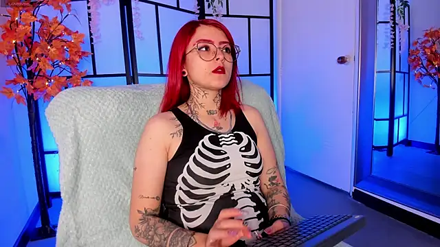 Snapshot of zara_rouxx_ chatting on 06.01.26 zara rouxx online show from 06.01.26
