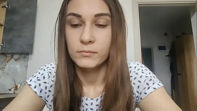 NoelleHosoi online show from 04.18.26