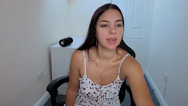 Snapshot of yara4u chatting on 07.24.26 yara4u online show from 07.24.26