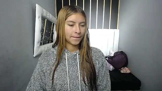 Snapshot of nancy_blonde chatting on 06.14.26 nancy blonde online show from 06.14.26