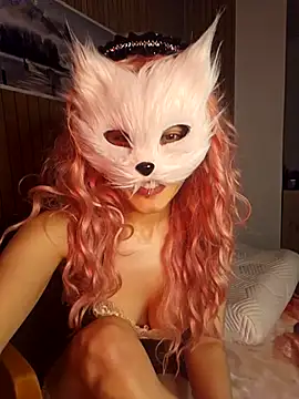 Snapshot of lilianroses chatting on 04.30.26 lilianroses online show from 04.30.26
