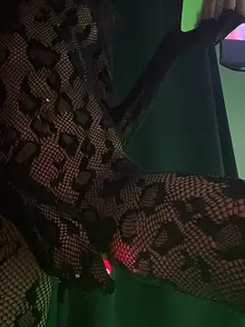 Briana bri11 online show from 04.30.26