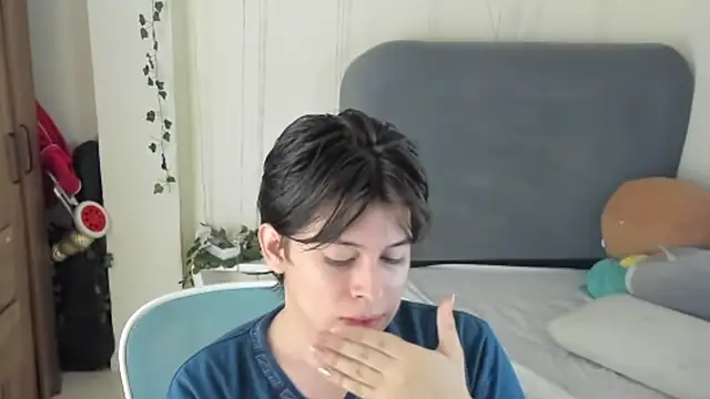 Snapshot of Felixzyn chatting on 06.27.26 Felixzyn online show from 06.27.26