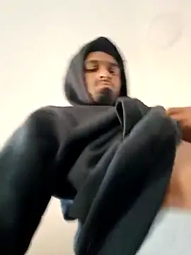 Maniac42024 online show from 04.18.26