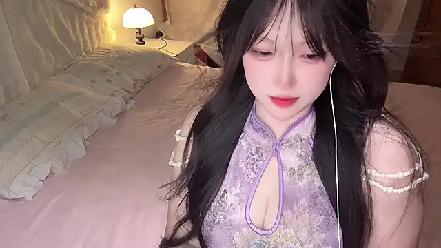 Snapshot of SweetButWildbaby chatting on 05.31.26 SweetButWildbaby online show from 05.31.26