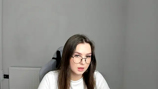 Regina cute  online show from 05.06.26