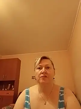 I amVeronicle online show from 06.24.26