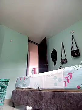 Anny Lucia12 online show from 04.18.26